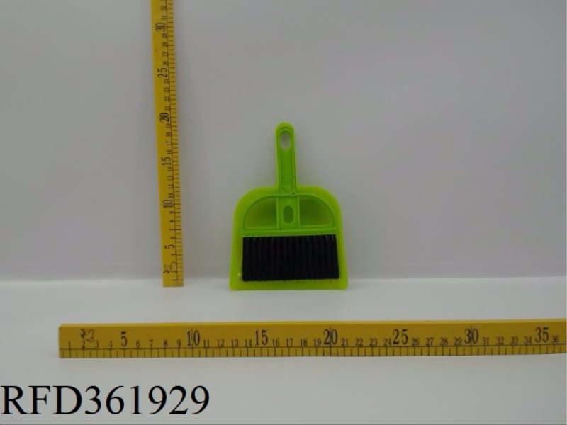 SMALL TABLE SWEEP + BUCKET