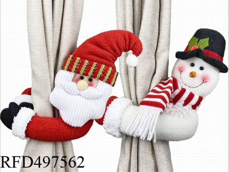 THE OLD SNOWMAN HOLDS THE CURTAIN