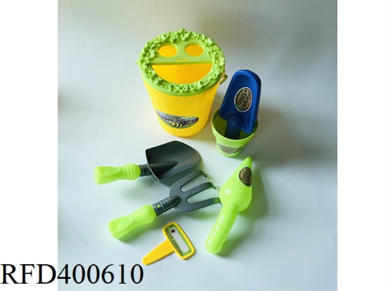 GARDEN TOOLS