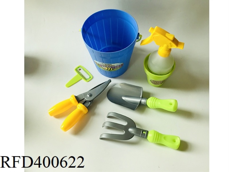 GARDEN TOOLS