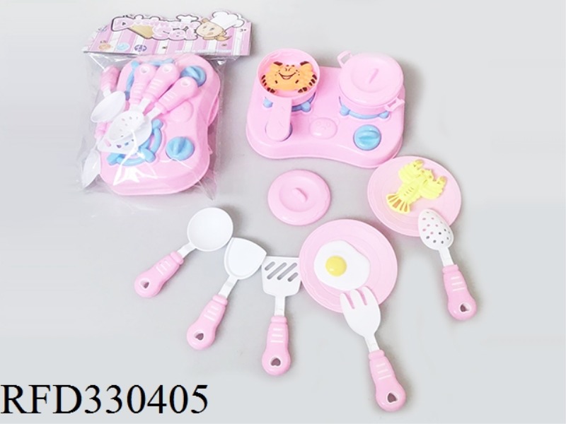 A 13-PIECE KITCHENWARE SET