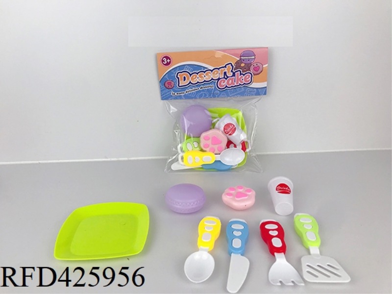 8-PIECE SET OF PLAY HOUSE TABLEWARE