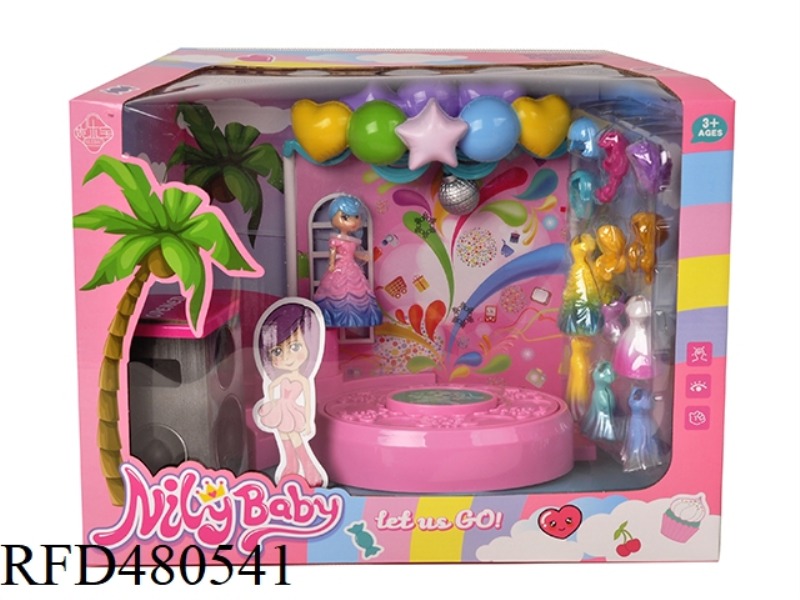PLAY HOUSE SCENE