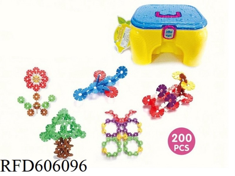 CHILDREN'S SNOWFLAKE BUILDING BLOCK CHAIR