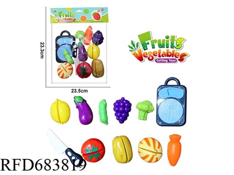 SIMULATION OF A FAMILY KITCHEN SET TOY